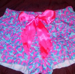 Girls size 6 Justice skort
